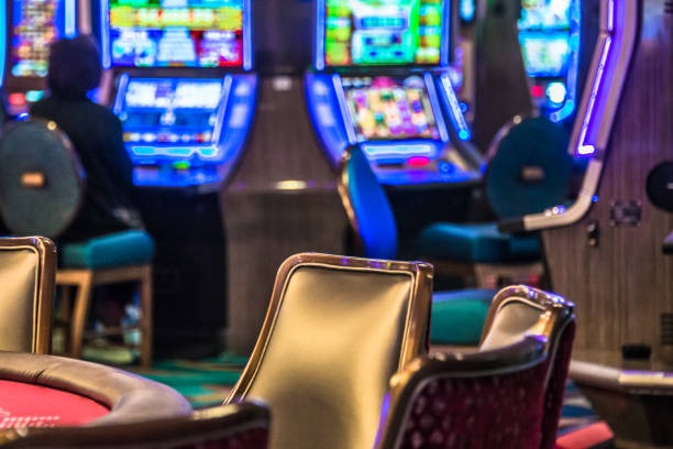 Live dealer table and sportsbook interface on livesgp Mobile Site